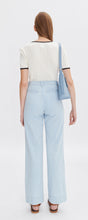 Load image into Gallery viewer, Emilie Jeans Pale blue
