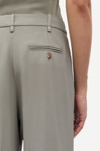 Load image into Gallery viewer, Saesmeralda trousers 15545 Vetiver
