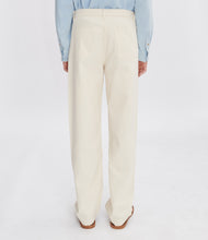 Load image into Gallery viewer, Fairfax Jeans Off-White
