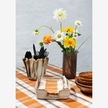 Load image into Gallery viewer, Stoneware flower pot, Beige
