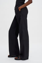 Load image into Gallery viewer, Gilian Linen Trousers, Black
