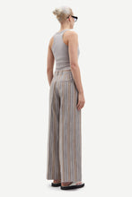 Laden Sie das Bild in den Galerie-Viewer, Helene Tanktop 11725 Gull Gray
