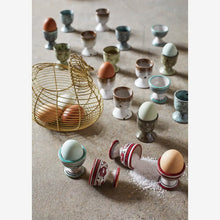Load image into Gallery viewer, Iron hen basket
