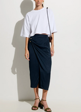 Laden Sie das Bild in den Galerie-Viewer, HOLLY Skirt, Night Shadow
