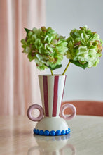 Load image into Gallery viewer, Hyldia Vase
