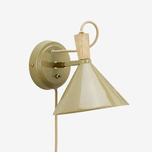 Load image into Gallery viewer, Enamel wall lamp, Khaki

