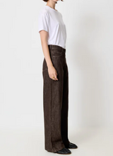 Laden Sie das Bild in den Galerie-Viewer, LINE Jeans, Brownim
