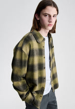 Laden Sie das Bild in den Galerie-Viewer, Malaury checked overshirt, Khaki
