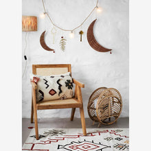 Load image into Gallery viewer, Round cane magazine rack
