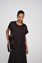 Laden Sie das Bild in den Galerie-Viewer, NAT Lush dress, After dark
