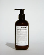 Laden Sie das Bild in den Galerie-Viewer, 232 Shampoo Brennnessel 240 ml
