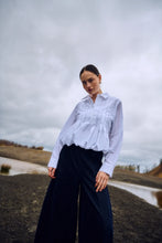 Load image into Gallery viewer, PLEAT shirt, White
