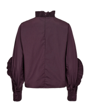 Laden Sie das Bild in den Galerie-Viewer, PLEAT blouse, Plum Perfect
