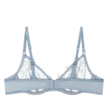 Laden Sie das Bild in den Galerie-Viewer, ROMEO Delicate wired bra, Light Blue

