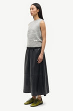 Laden Sie das Bild in den Galerie-Viewer, Saliss vest 16165, Grey mel.
