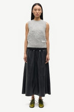 Laden Sie das Bild in den Galerie-Viewer, Saliss vest 16165, Grey mel.
