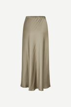 Load image into Gallery viewer, Samiley skirt 15755, Overland Trek
