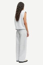 Load image into Gallery viewer, Sarokos trousers 15930, Gray Dawn
