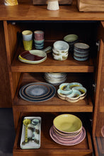 Laden Sie das Bild in den Galerie-Viewer, 70s ceramics serving spoons, mines set of 2

