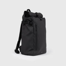 Laden Sie das Bild in den Galerie-Viewer, STREAM Slim Rolltop Rucksack L Schwarz
