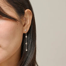 Load image into Gallery viewer, Talia Earrings, Silver
