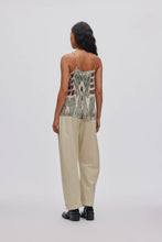 Laden Sie das Bild in den Galerie-Viewer, Thalia Light Fusion Hose, Sand
