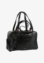 Laden Sie das Bild in den Galerie-Viewer, Virginie Box Bag, Schwarz
