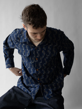 Load image into Gallery viewer, Vincent Ikat Shirt Blueberry
