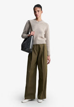 Load image into Gallery viewer, Violette wool sweater, Taupe
