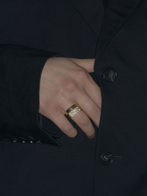Load image into Gallery viewer, Lovers Ring Gold
