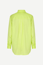 Laden Sie das Bild in den Galerie-Viewer, Asta Shirt 14219 Daiquiri Grün
