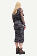 Laden Sie das Bild in den Galerie-Viewer, Kleid Josie Allover-Print 8211 Grey Tide
