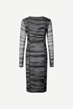 Laden Sie das Bild in den Galerie-Viewer, Kleid Josie Allover-Print 8211 Grey Tide

