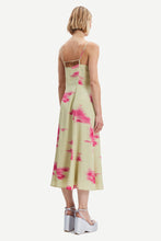 Load image into Gallery viewer, Annah dress 14638 Tie sage
