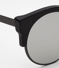 Load image into Gallery viewer, Ilaria black matte zero
