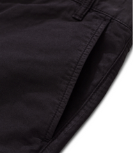 Load image into Gallery viewer, Aros Light Twill Shorts black
